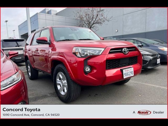 2022 Toyota 4Runner SR5