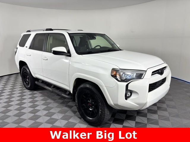 2022 Toyota 4Runner SR5