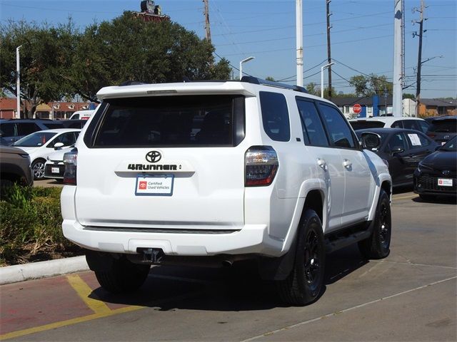 2022 Toyota 4Runner SR5