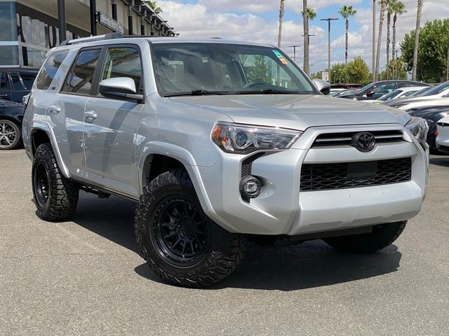 2022 Toyota 4Runner SR5