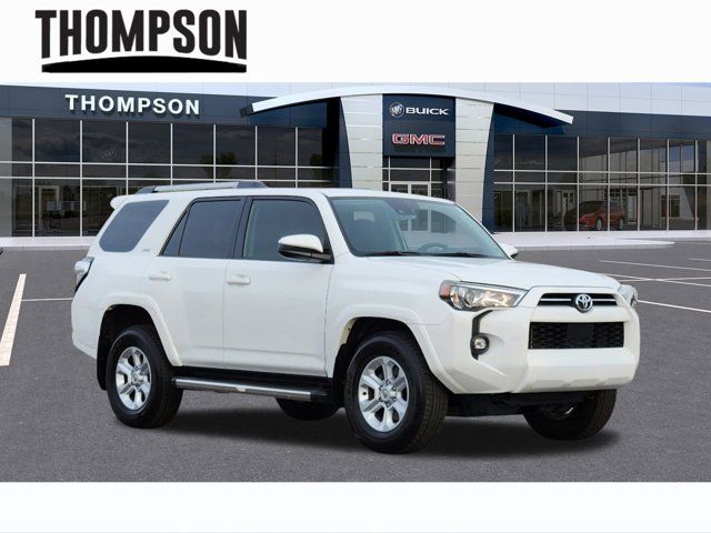 2022 Toyota 4Runner SR5