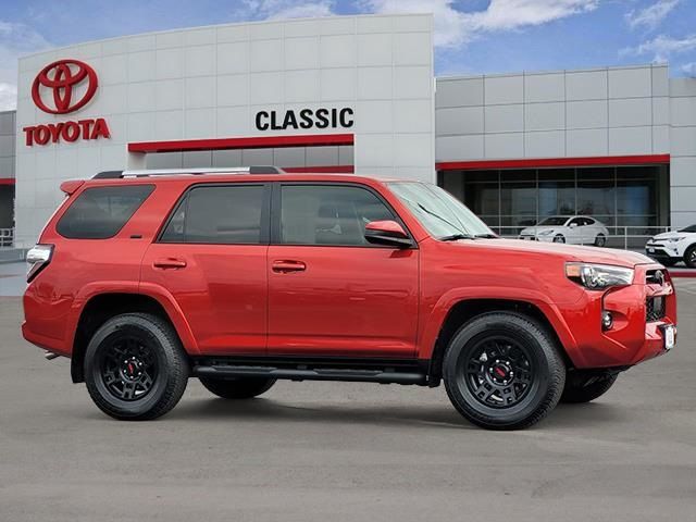 2022 Toyota 4Runner SR5