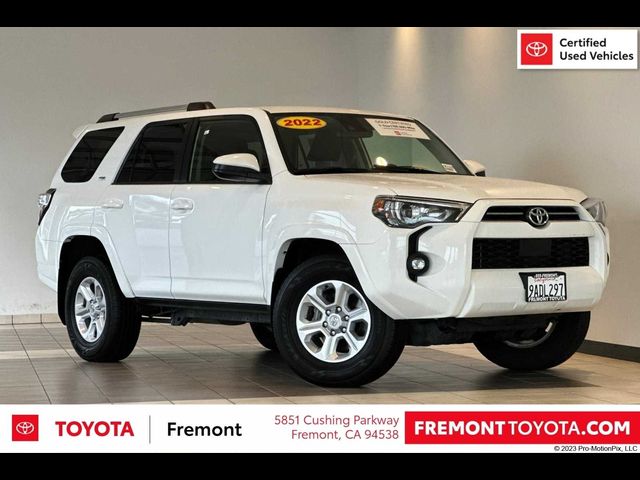 2022 Toyota 4Runner SR5