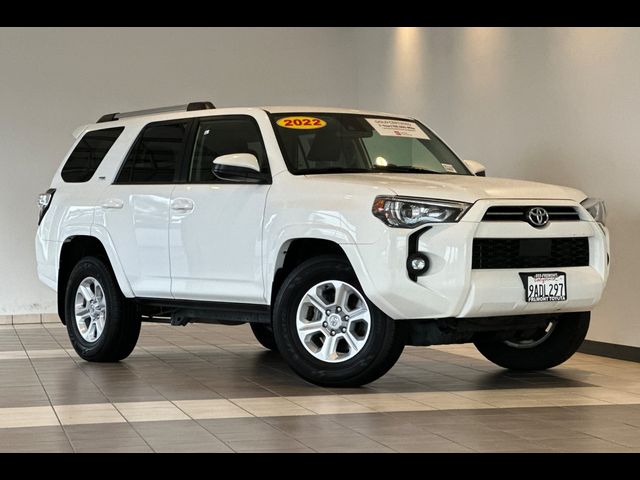 2022 Toyota 4Runner SR5