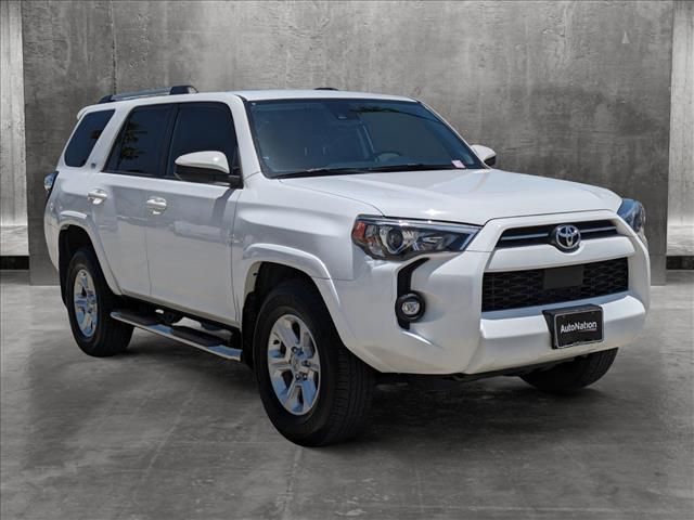 2022 Toyota 4Runner SR5