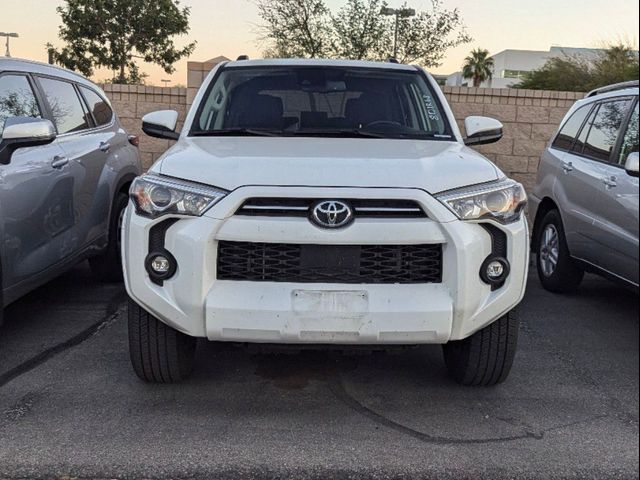 2022 Toyota 4Runner SR5