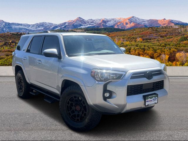 2022 Toyota 4Runner SR5