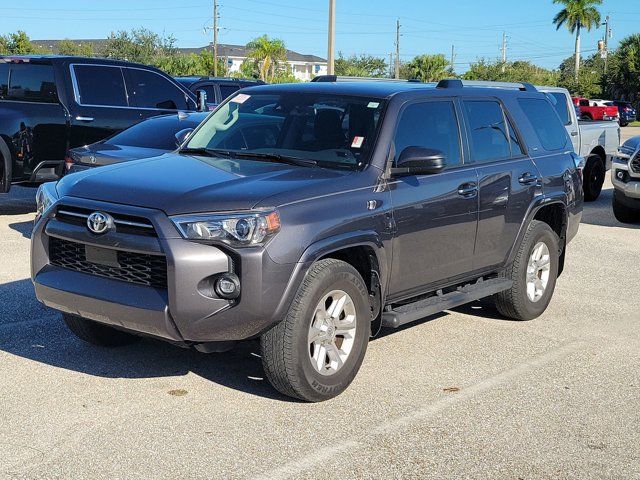 2022 Toyota 4Runner SR5