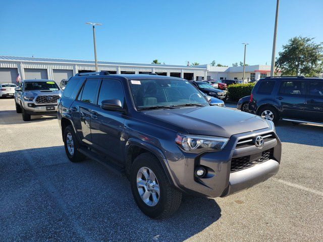 2022 Toyota 4Runner SR5