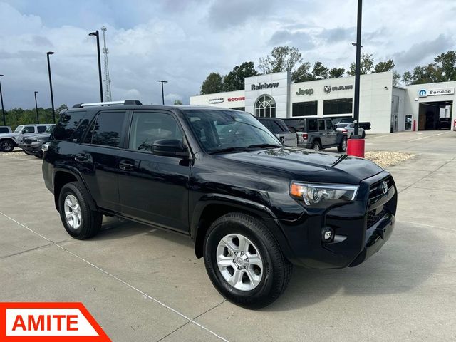 2022 Toyota 4Runner SR5