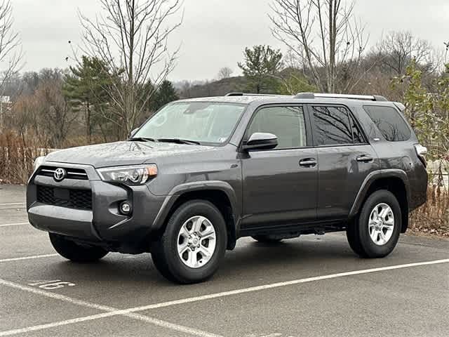 2022 Toyota 4Runner SR5