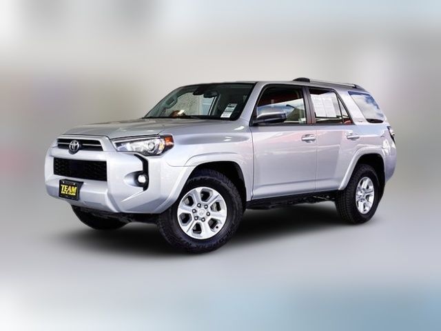 2022 Toyota 4Runner SR5