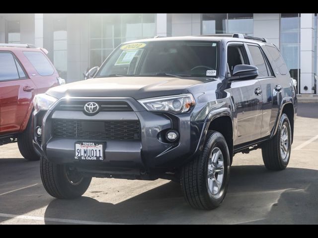 2022 Toyota 4Runner SR5