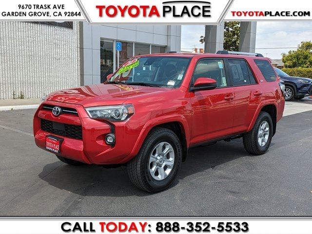 2022 Toyota 4Runner SR5