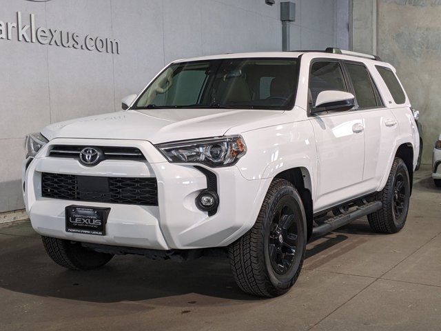 2022 Toyota 4Runner SR5