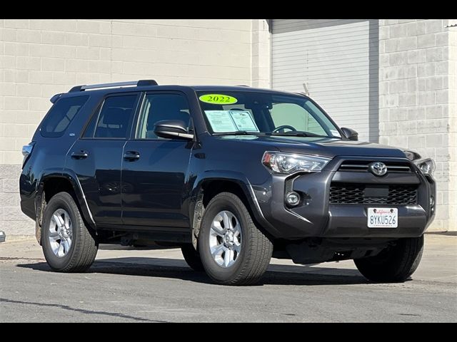 2022 Toyota 4Runner SR5