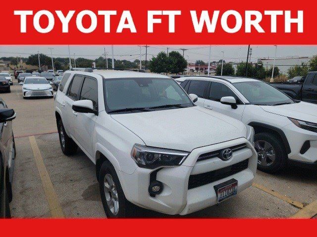 2022 Toyota 4Runner SR5