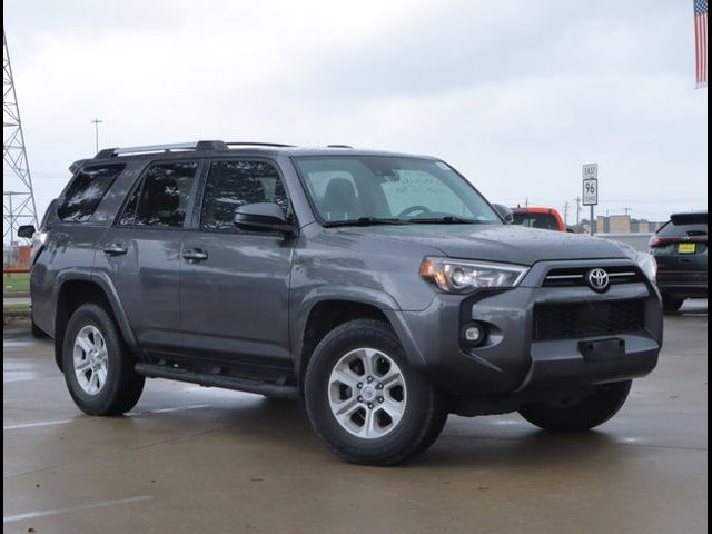 2022 Toyota 4Runner SR5