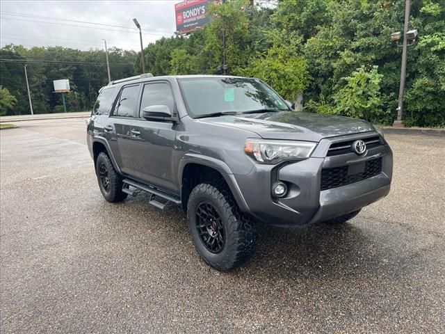 2022 Toyota 4Runner SR5