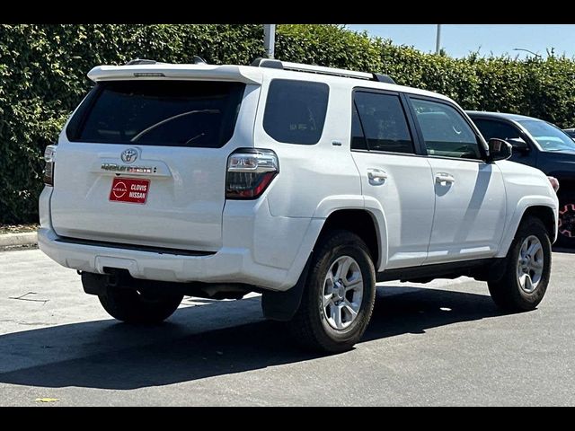 2022 Toyota 4Runner SR5