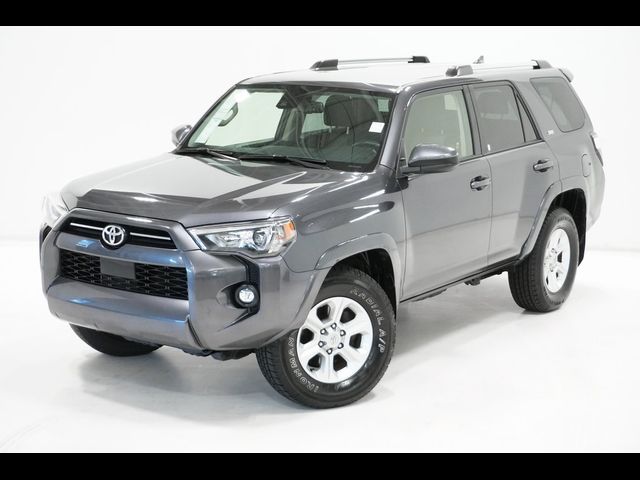 2022 Toyota 4Runner SR5