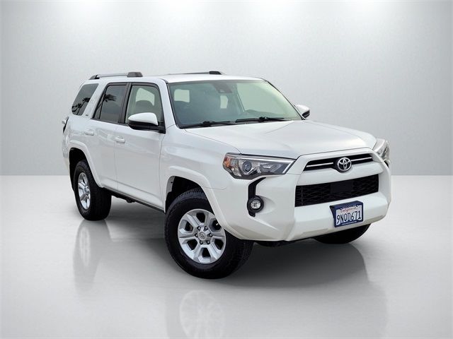 2022 Toyota 4Runner SR5