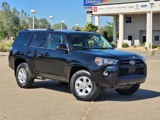 2022 Toyota 4Runner SR5