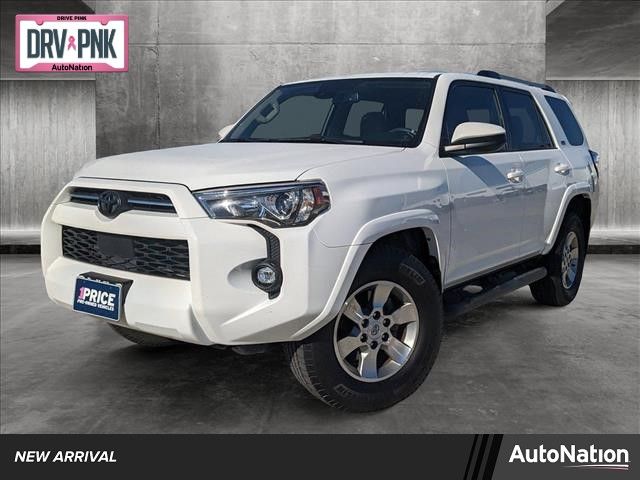 2022 Toyota 4Runner SR5