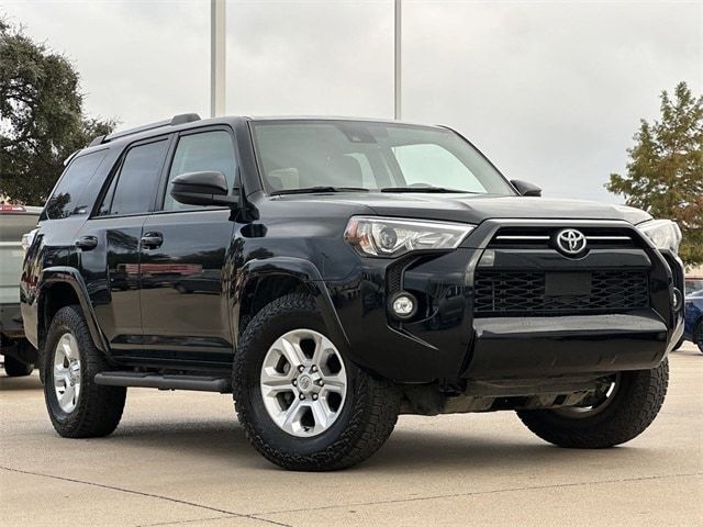 2022 Toyota 4Runner SR5