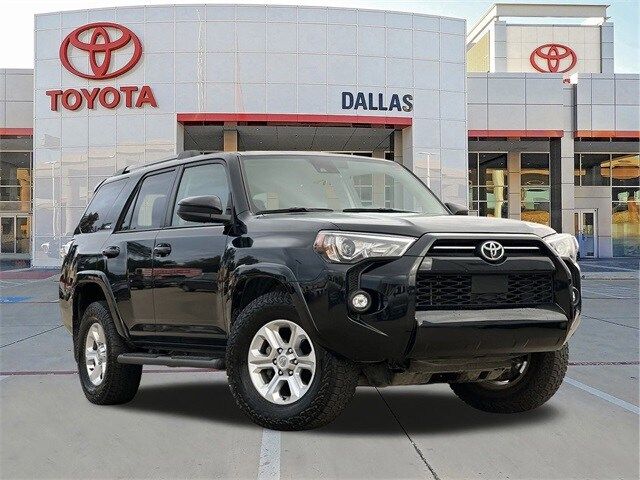 2022 Toyota 4Runner SR5