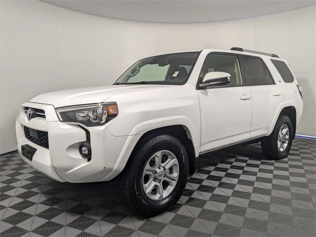 2022 Toyota 4Runner SR5