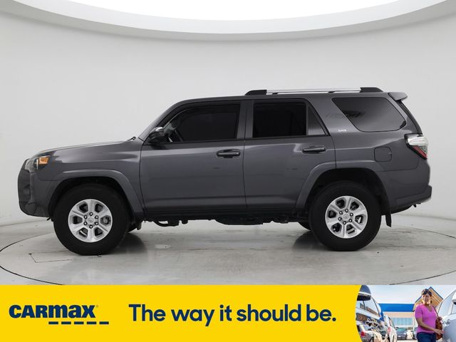 2022 Toyota 4Runner SR5