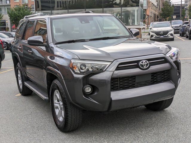 2022 Toyota 4Runner SR5