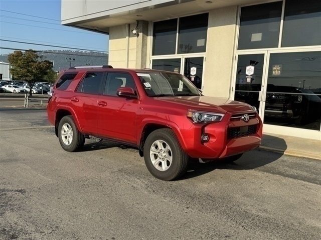 2022 Toyota 4Runner SR5