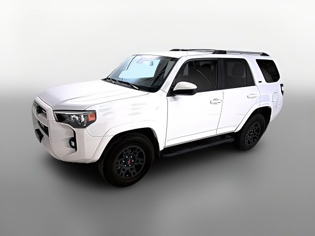 2022 Toyota 4Runner SR5