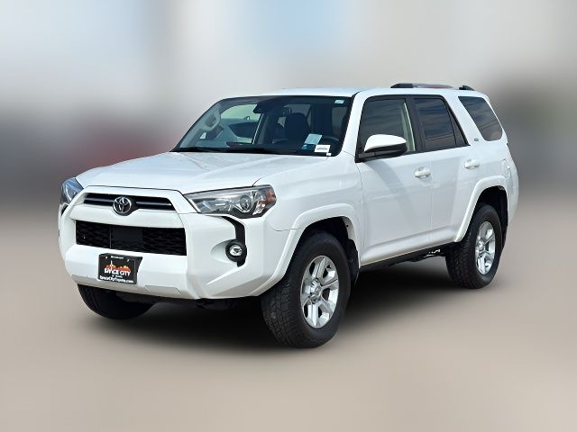 2022 Toyota 4Runner SR5