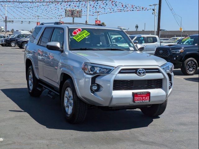 2022 Toyota 4Runner SR5