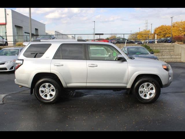 2022 Toyota 4Runner SR5