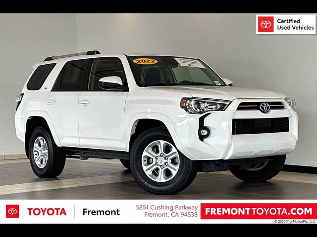 2022 Toyota 4Runner SR5