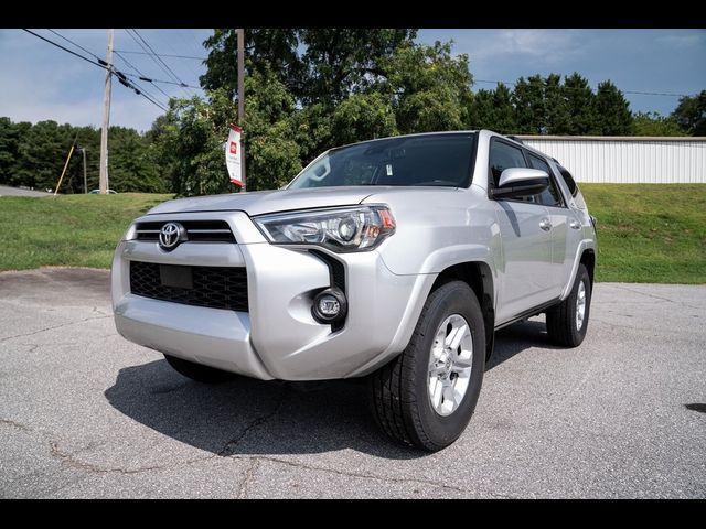 2022 Toyota 4Runner SR5