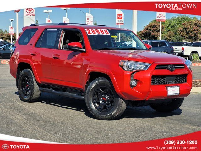 2022 Toyota 4Runner SR5