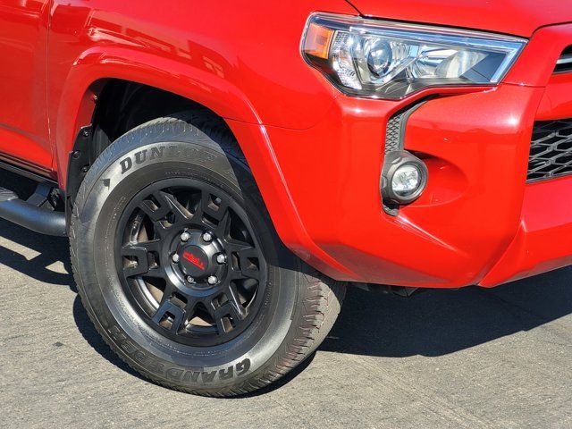 2022 Toyota 4Runner SR5