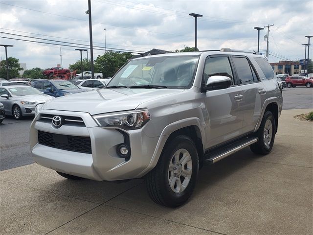 2022 Toyota 4Runner SR5