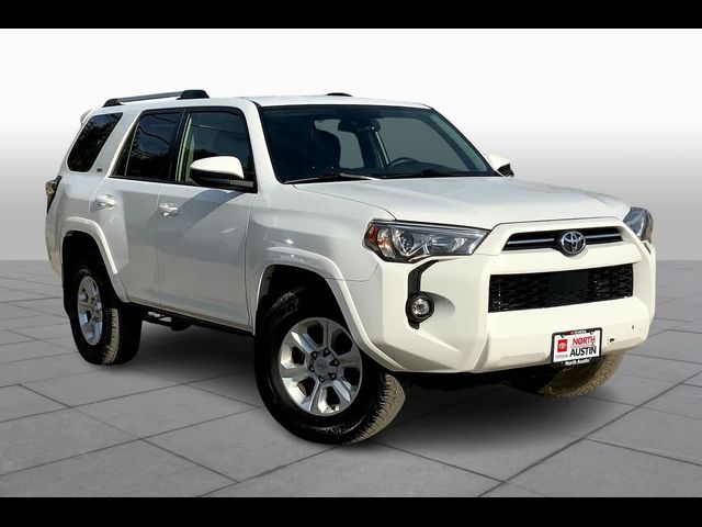 2022 Toyota 4Runner SR5