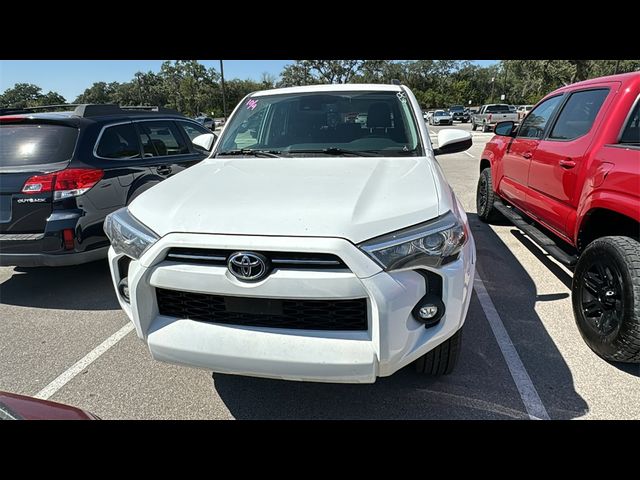 2022 Toyota 4Runner SR5