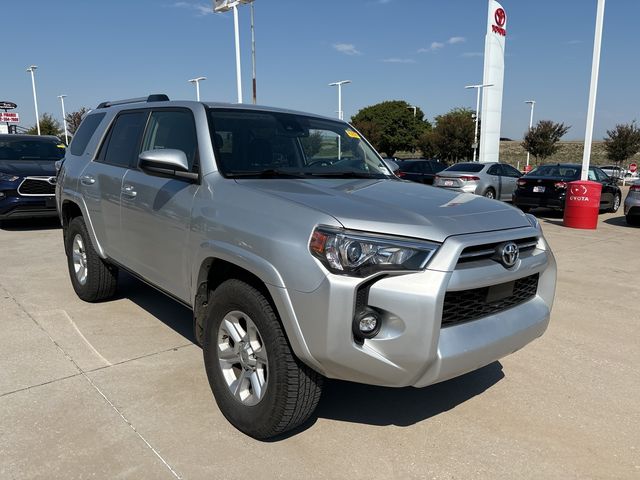 2022 Toyota 4Runner SR5