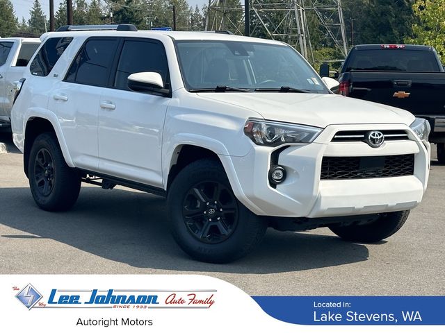 2022 Toyota 4Runner SR5