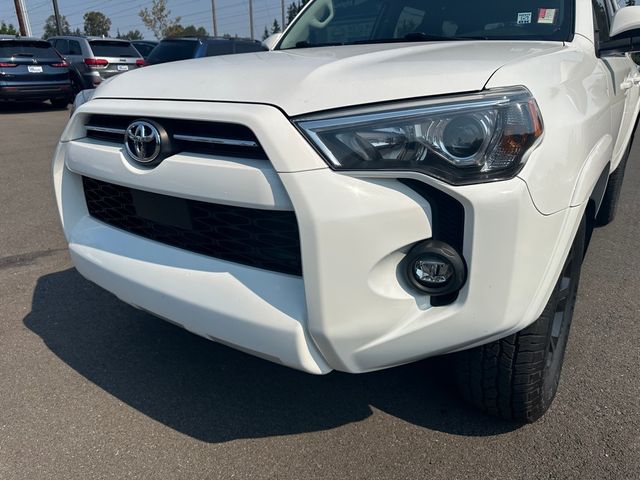 2022 Toyota 4Runner SR5