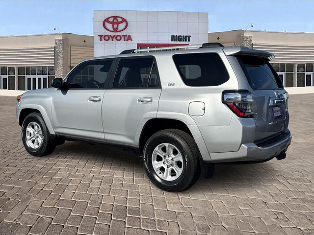 2022 Toyota 4Runner SR5