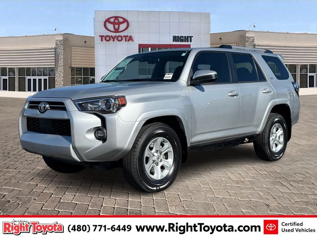 2022 Toyota 4Runner SR5